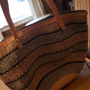 Women's Straw Handbag